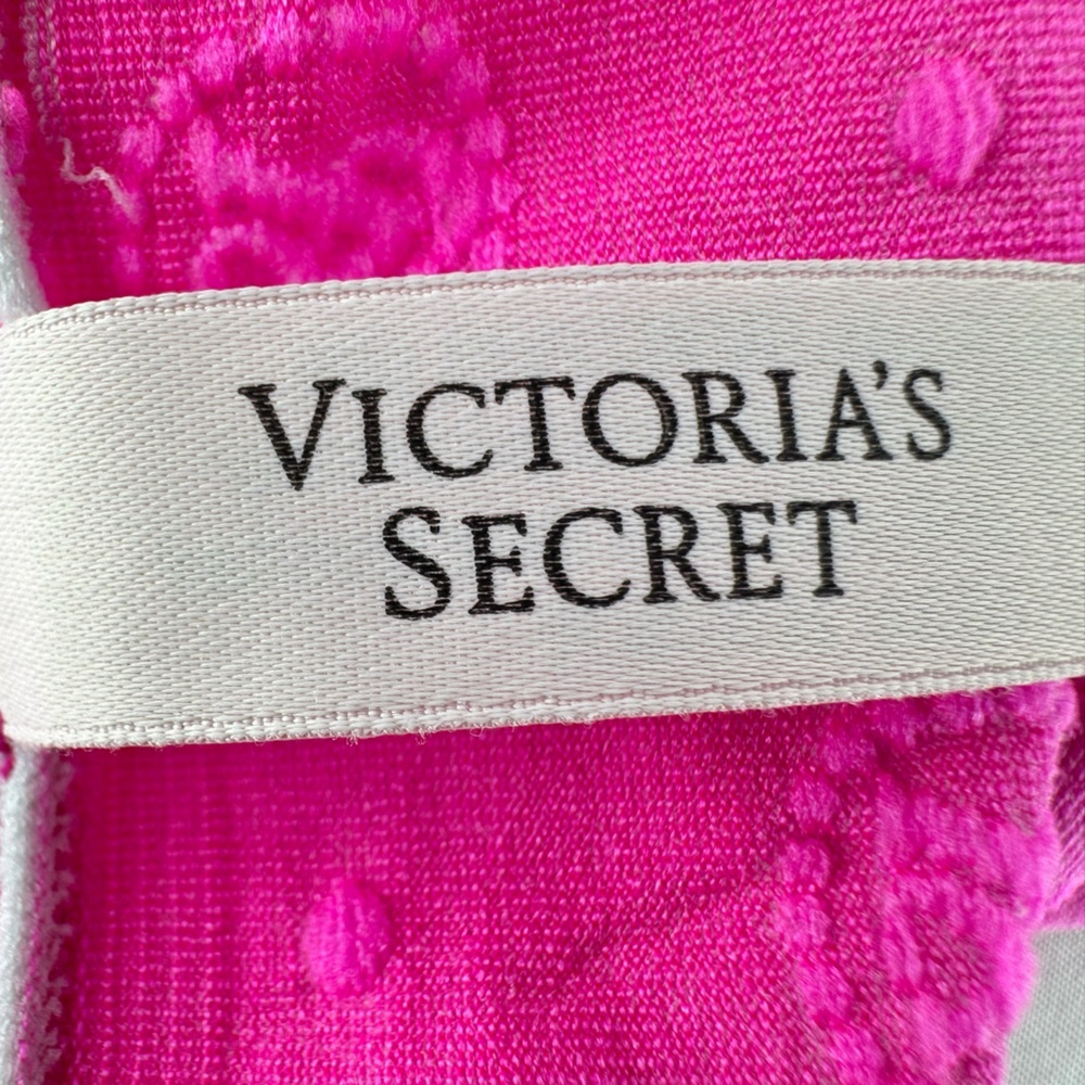 NWOT Victoria’s High Leg Brief Pink Logo Panties - Picture 3 of 4